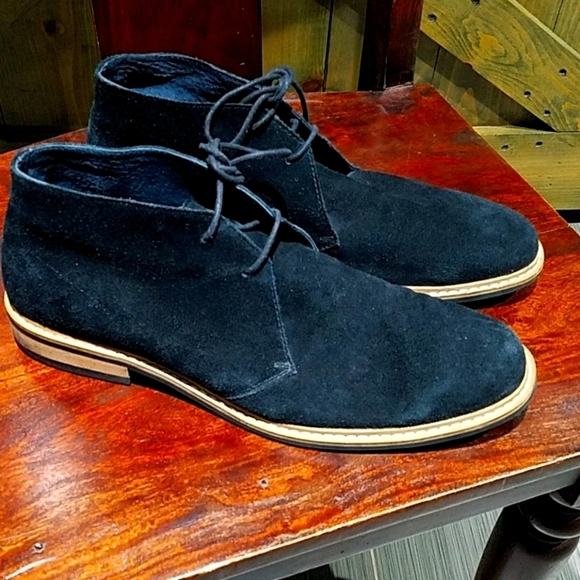 JOSEPH ABBOUD BLACK SUEDE CHUKKA BOOTS SIZE 11.5 - Picture 1 of 6